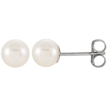 Load image into Gallery viewer, Natural White Pearl Studs
