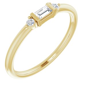 BAGUTTE CUT DIAMOND SIMPLE RING