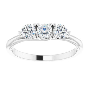Classic Three round diamond wedding ring - Elzom