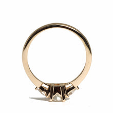Load image into Gallery viewer, Three diamonds ring
